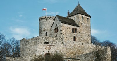 Zamki obronne na Śląsku - wędrówka przez historię Polski